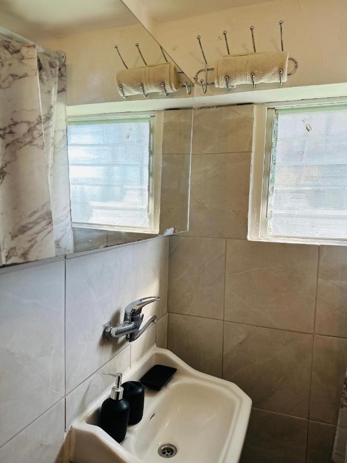 Beach Front Rooftop Apartment テル・アビブ エクステリア 写真