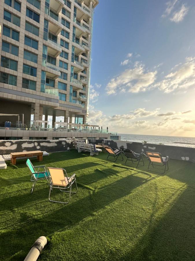 Beach Front Rooftop Apartment テル・アビブ エクステリア 写真